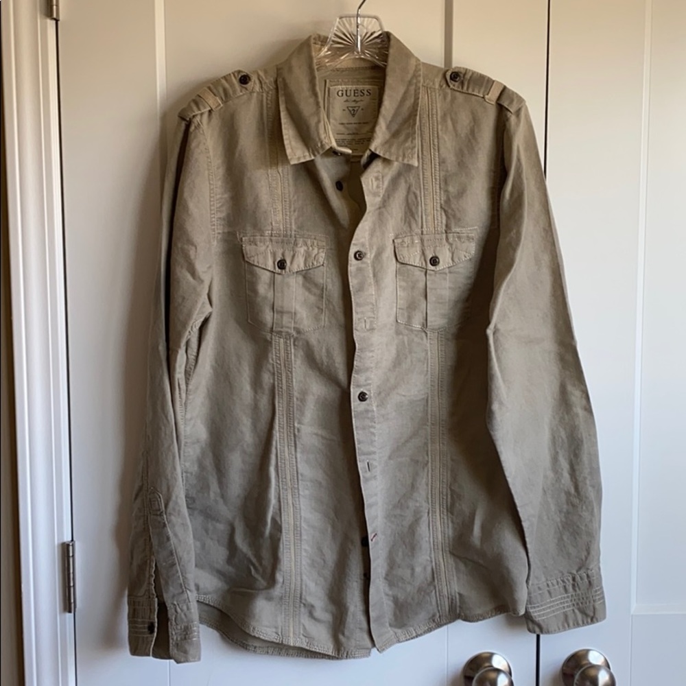 Guess button down